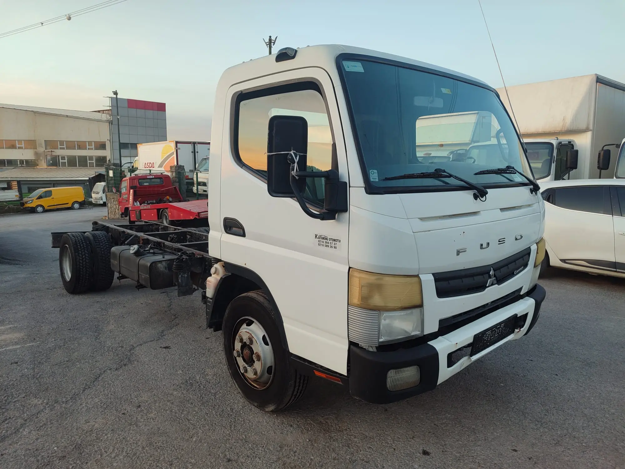 Mitsubishi TF B65 L Uzun Şase Kamyon