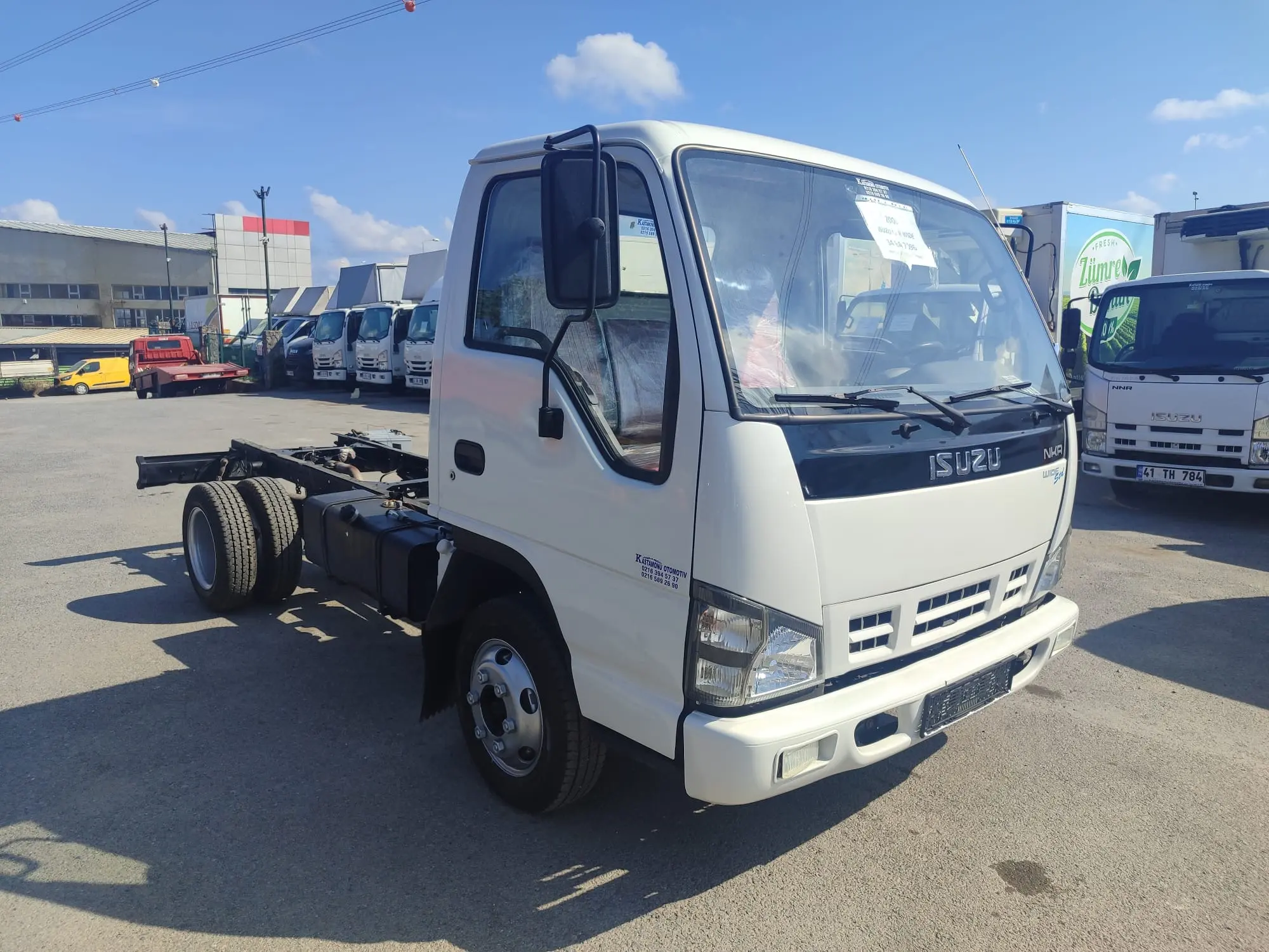 Isuzu Nkr Wİde / Kamyonet