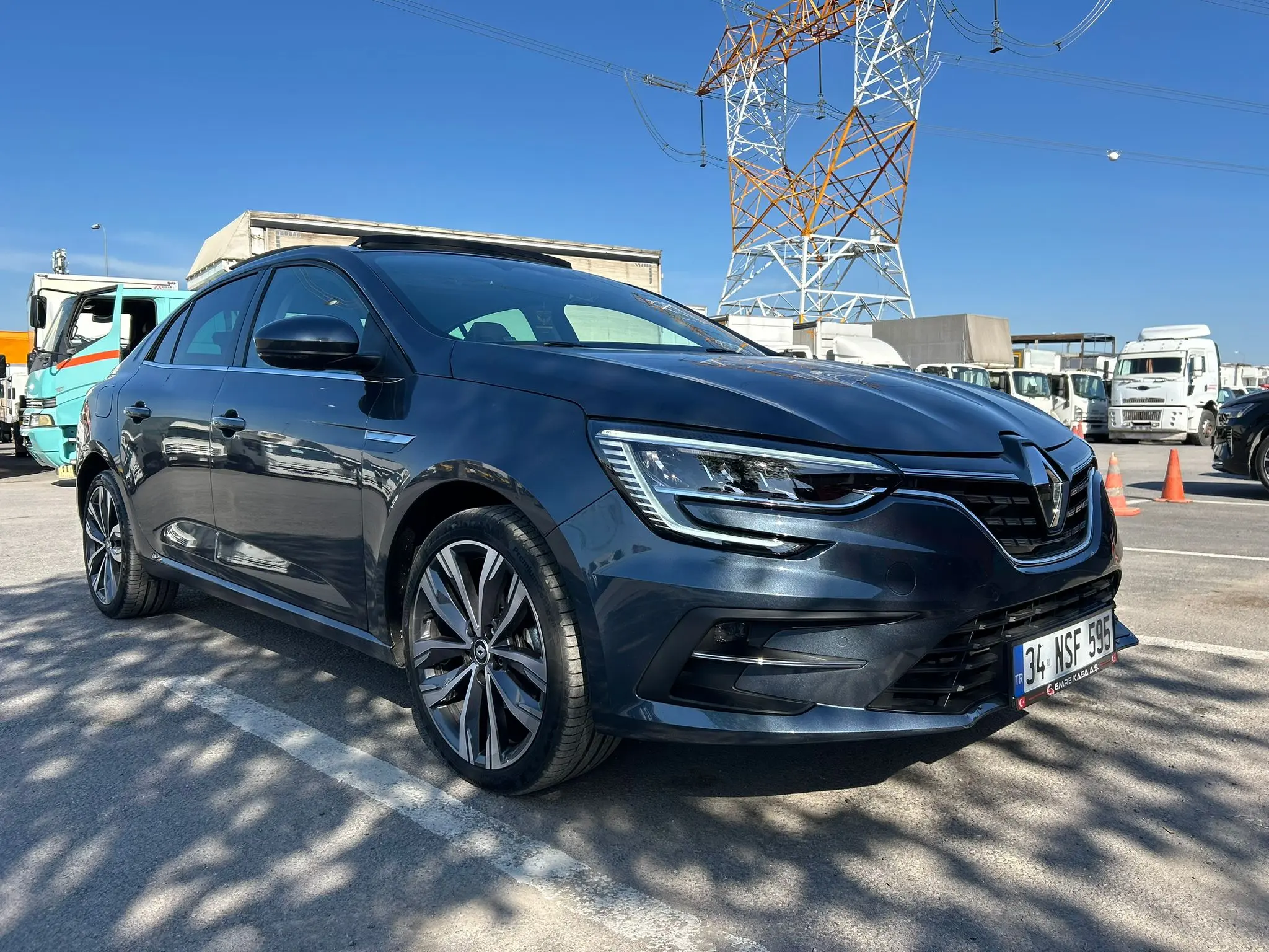 Megane 1.3 TCe İcon Plus
