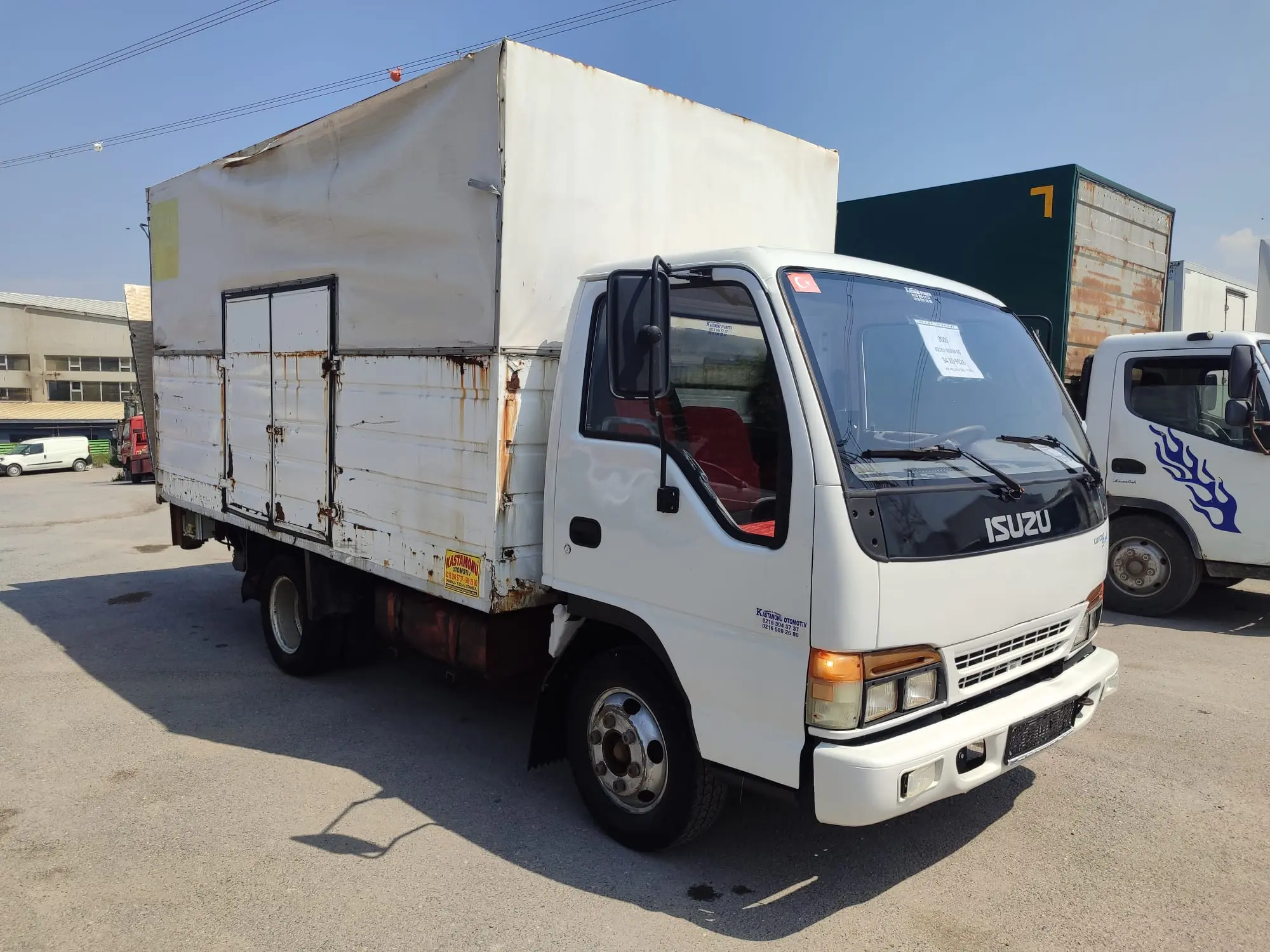 Isuzu Nkr Wİde / Kamyonet