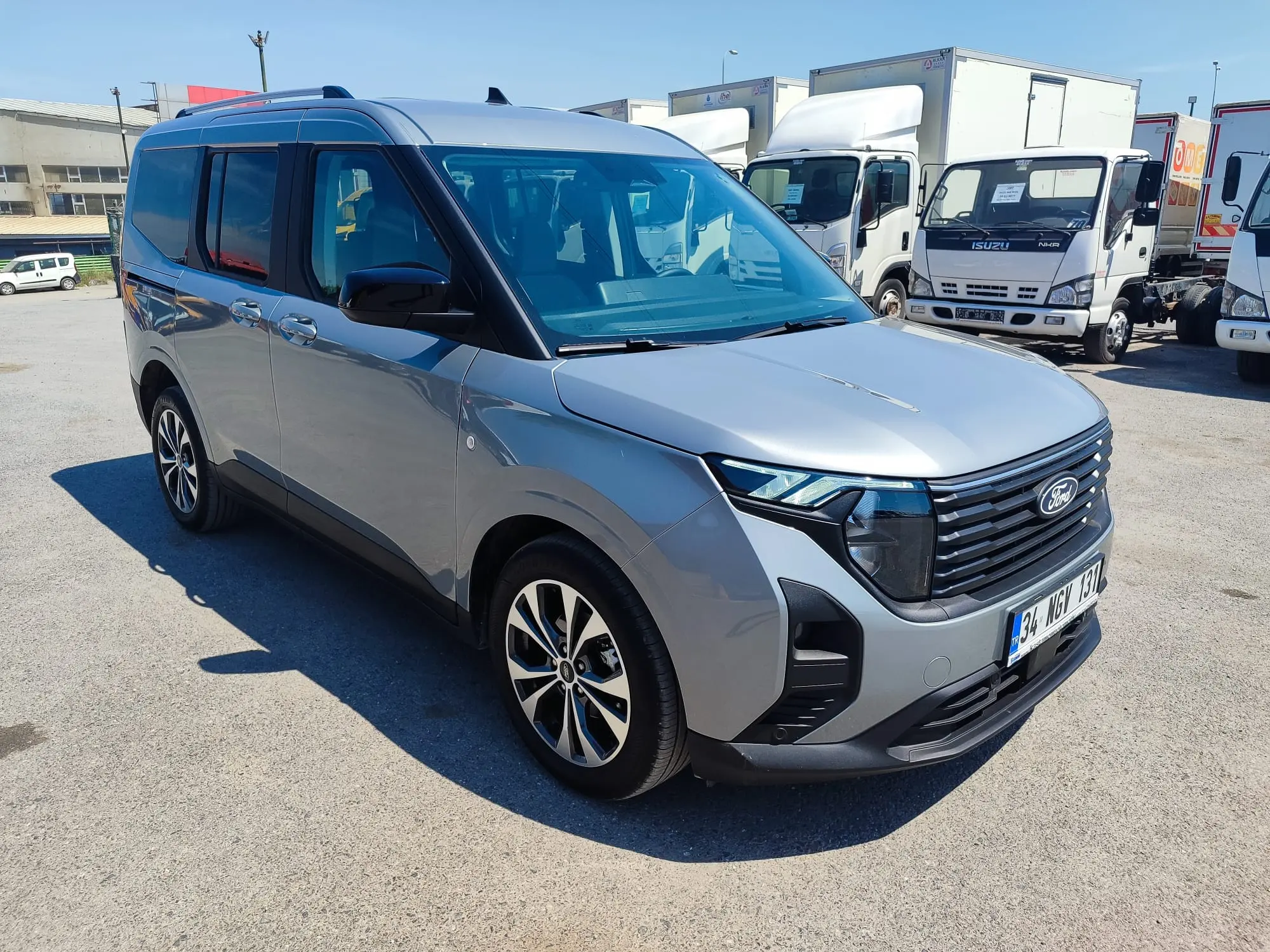 Tourneo Courier 1.5 EcoBlue Titanium