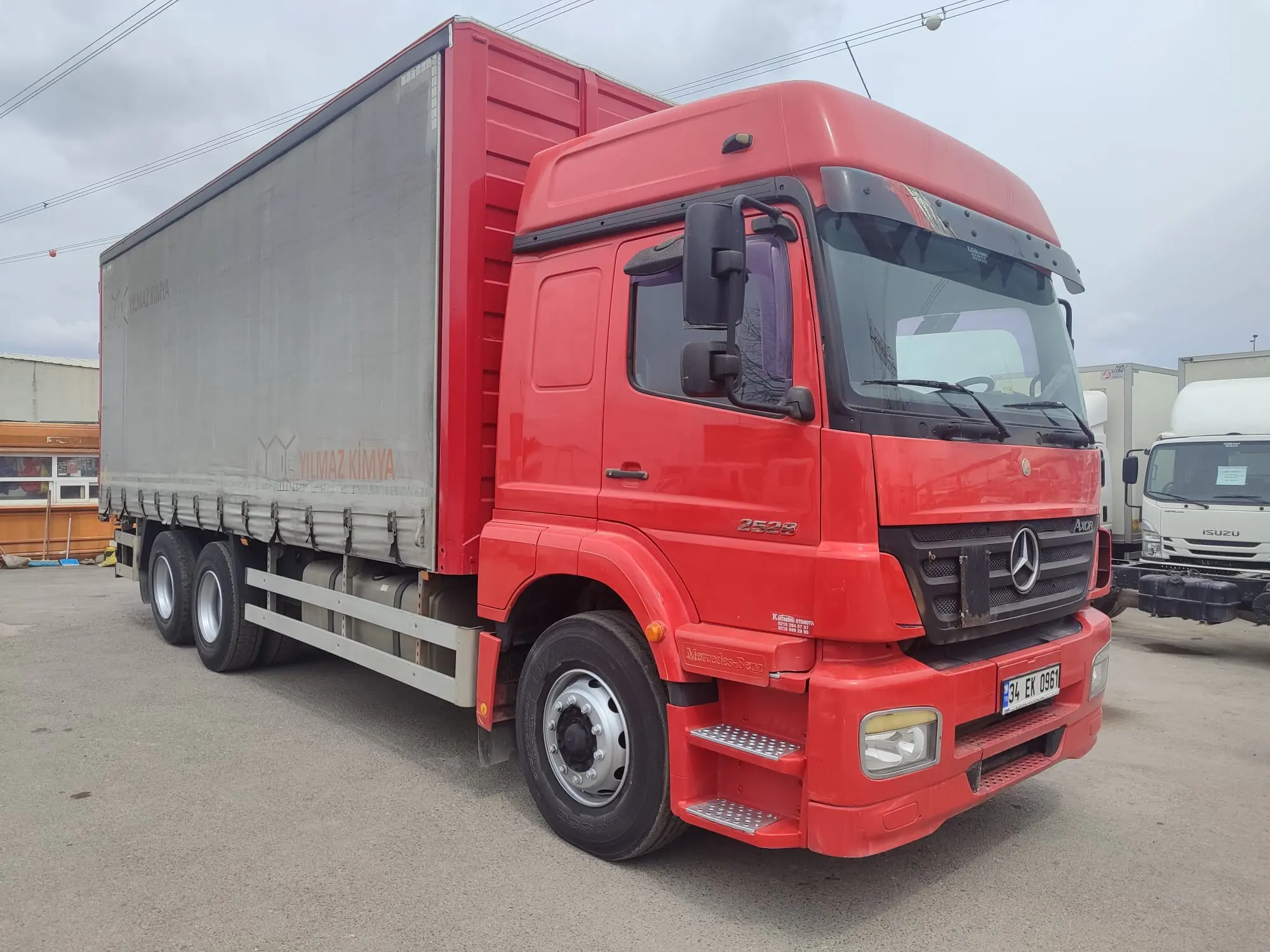 Axor 2528 / Kamyon
