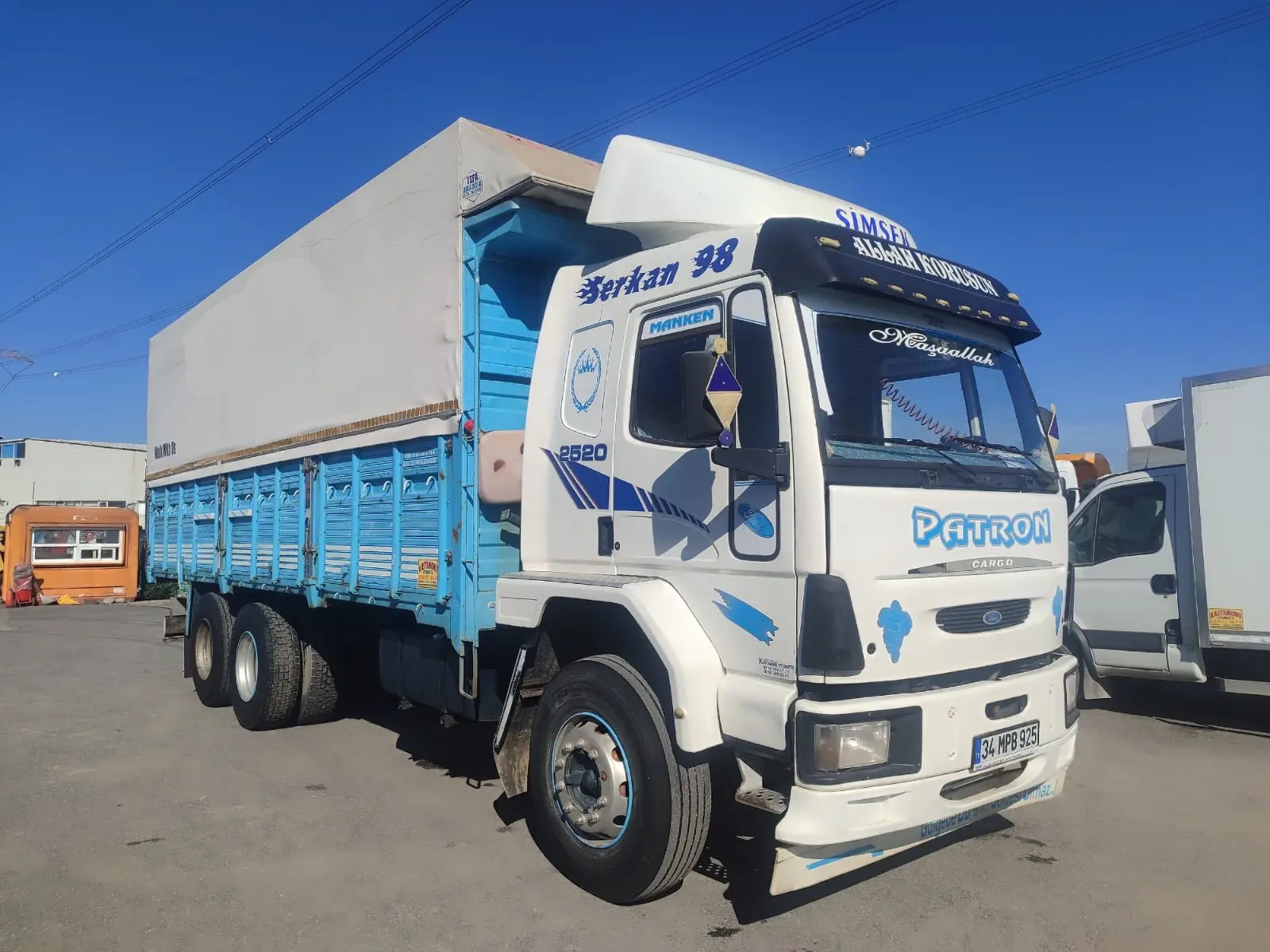 Cargo 2520 / Kamyon