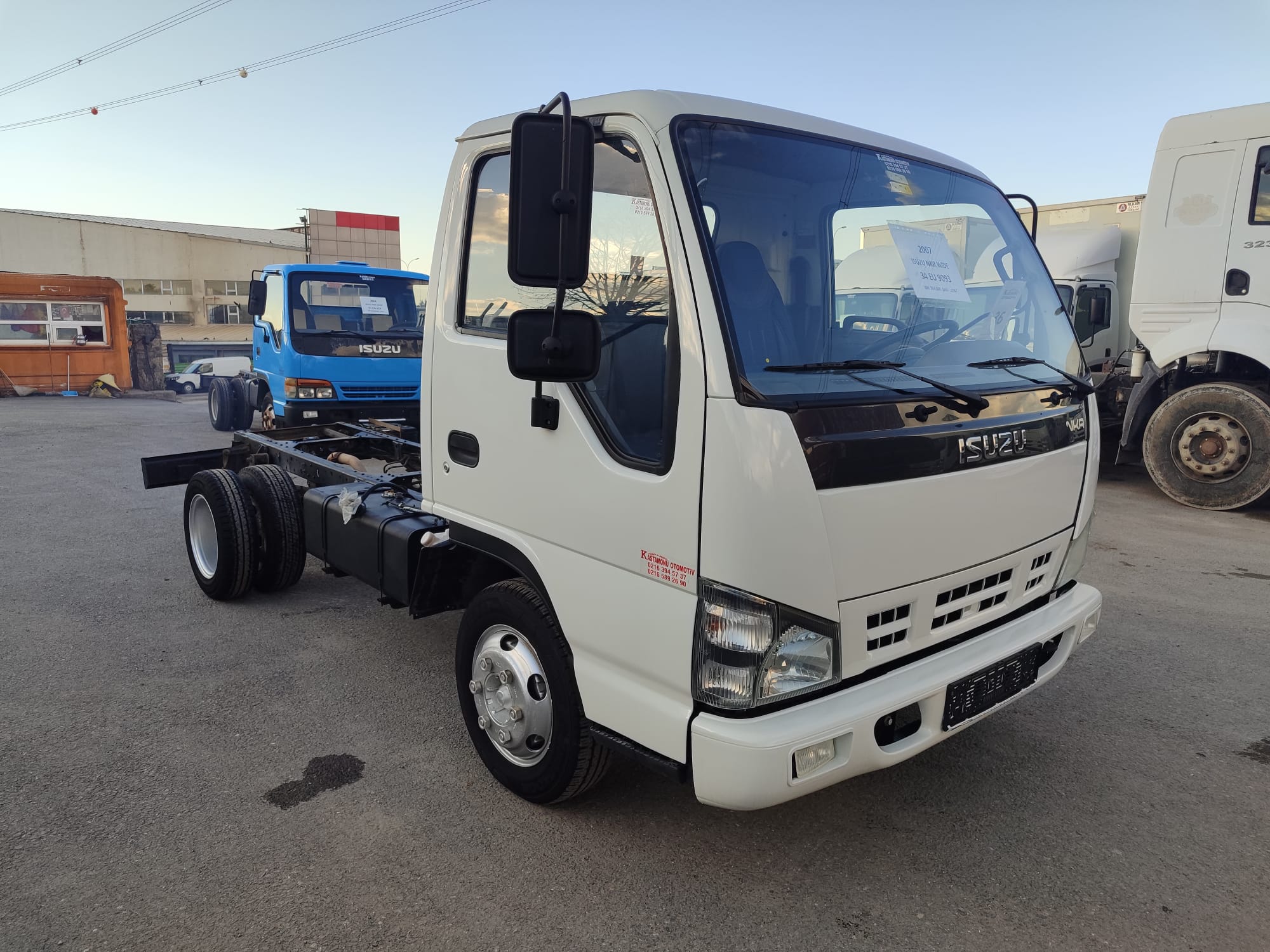 Isuzu Nkr Wİde / Kamyonet