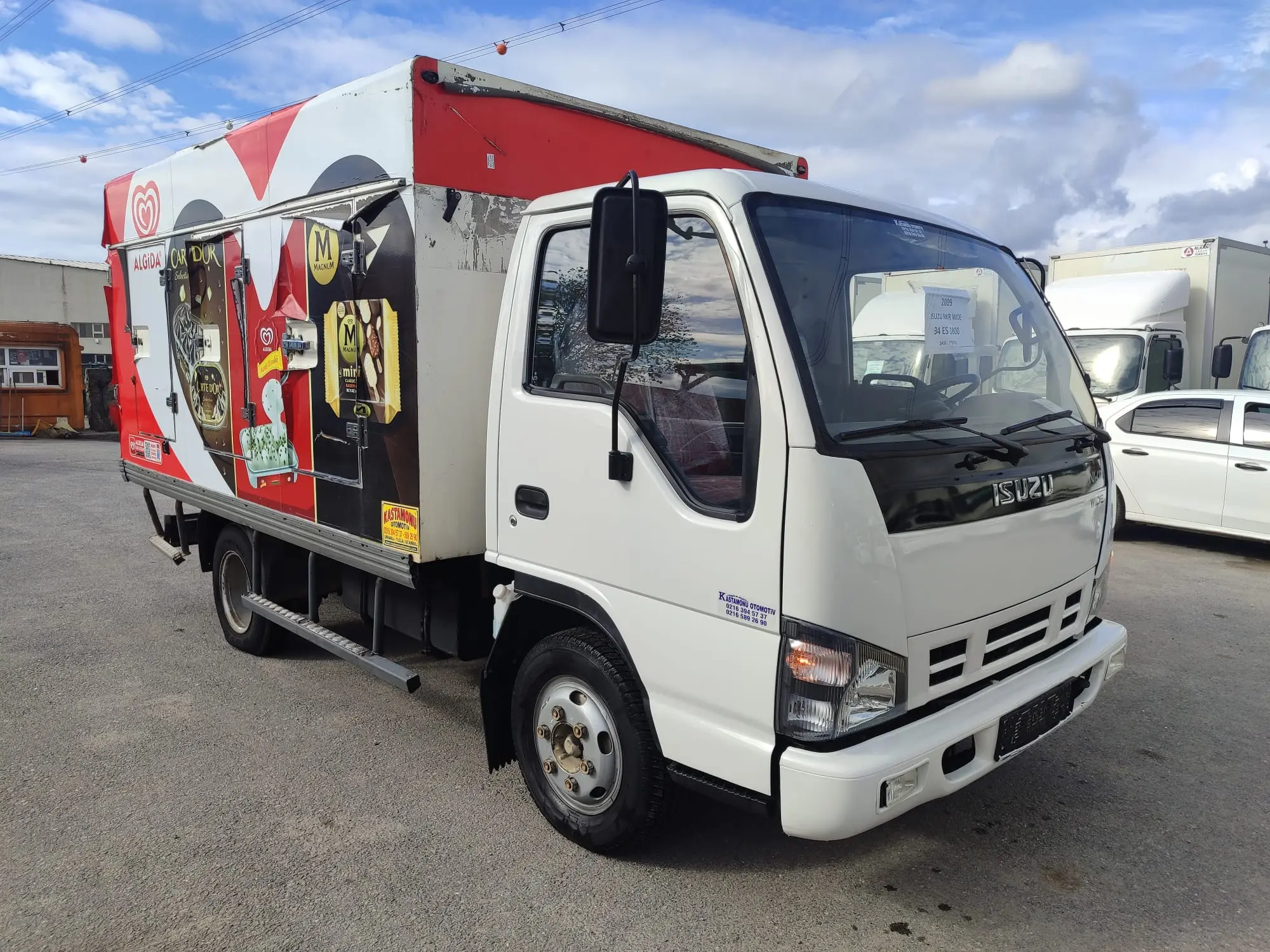 Isuzu Nkr Wİde / Kamyonet
