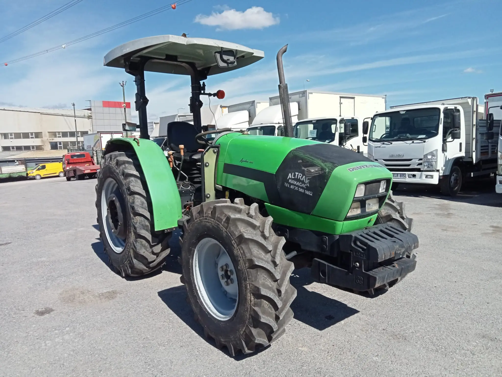 Deutz-Fahr Agrolux 320 4x4 Traktör